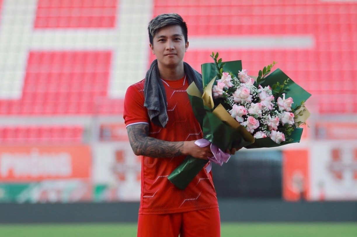 Cau thu Viet kieu anh 3