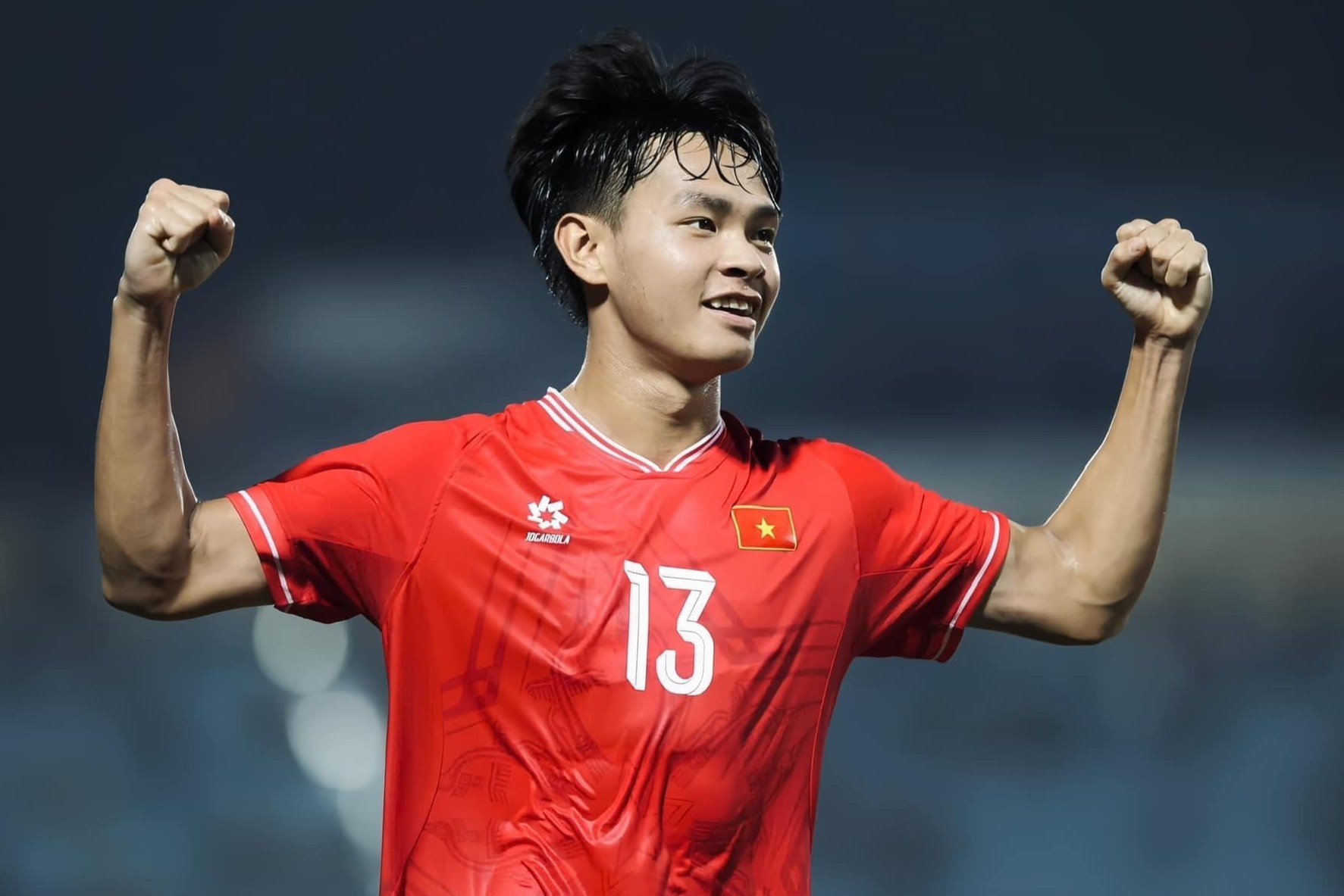 Tien dao U23 Viet Nam bao tin vui hinh anh