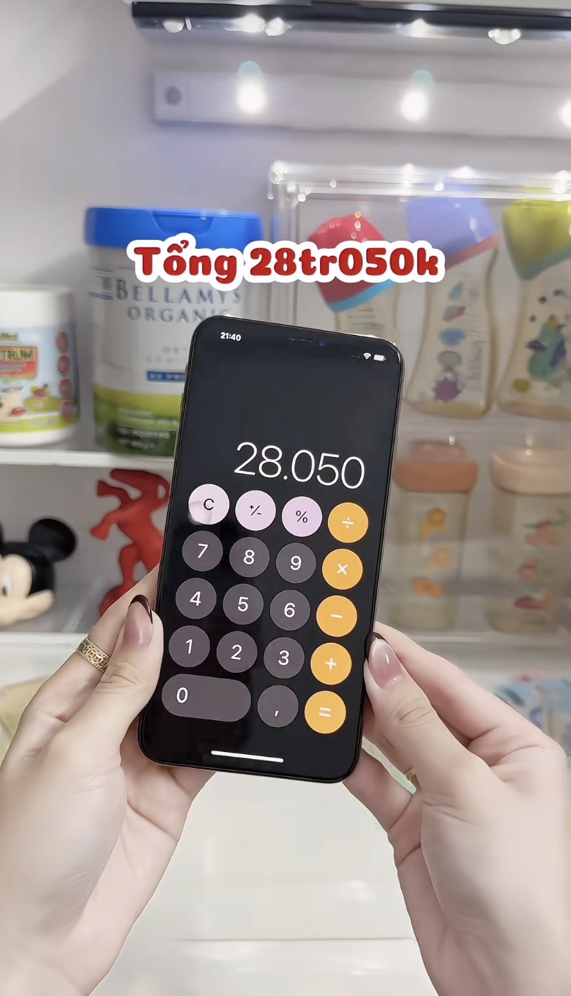 Hot girl 'trung ran' anh 3