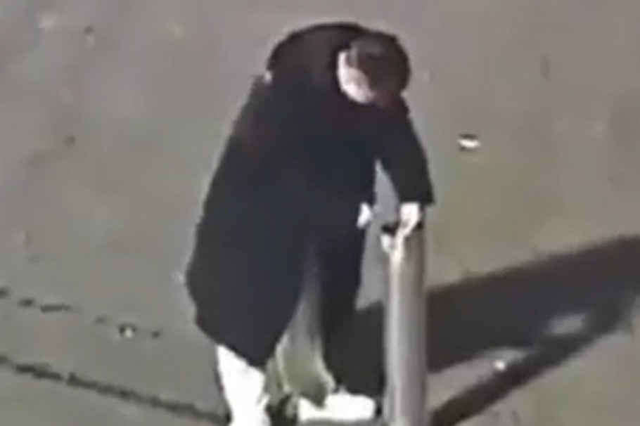 Nguoi dan ong Trung Quoc bi 'thoi tung' nua nguoi, tu vong vi no phao hinh anh