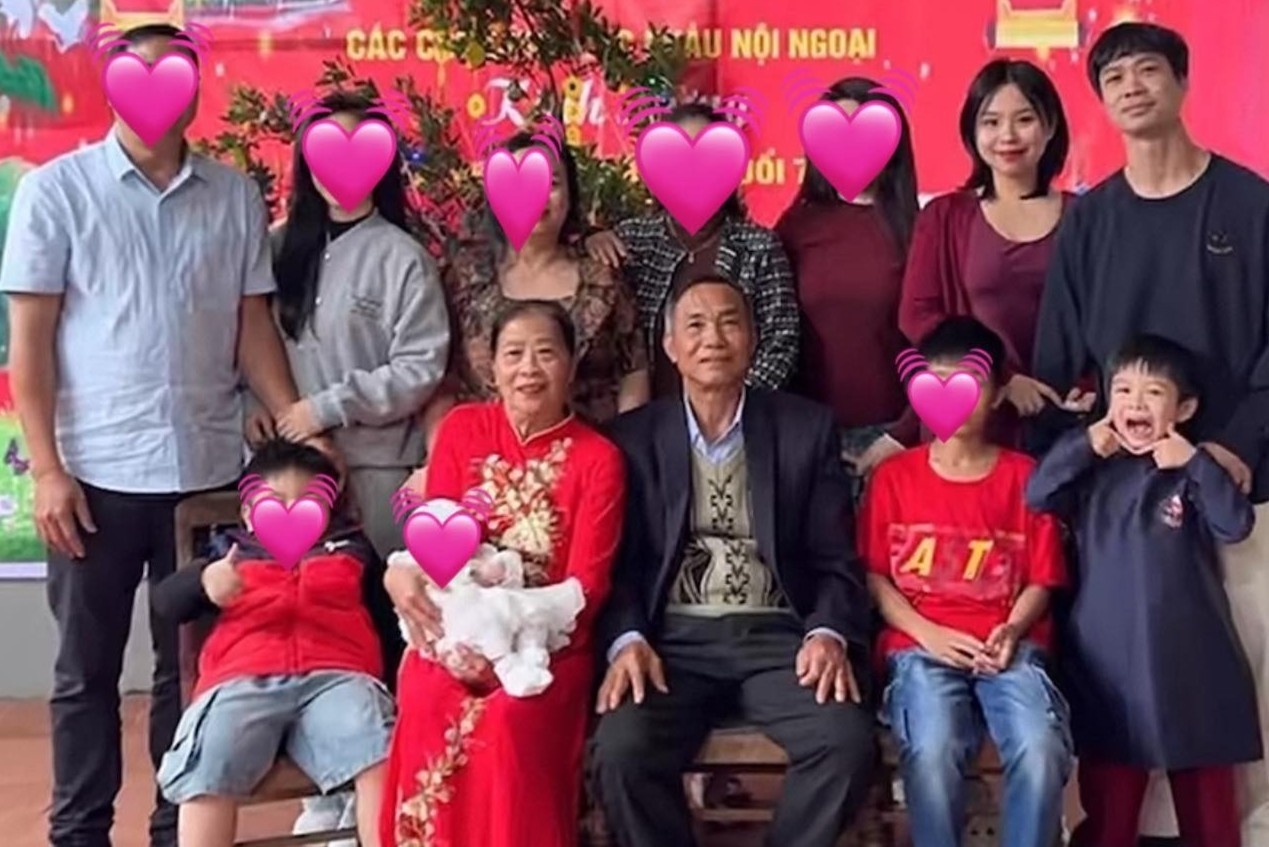 Vo Cong Phuong gay chu y hinh anh