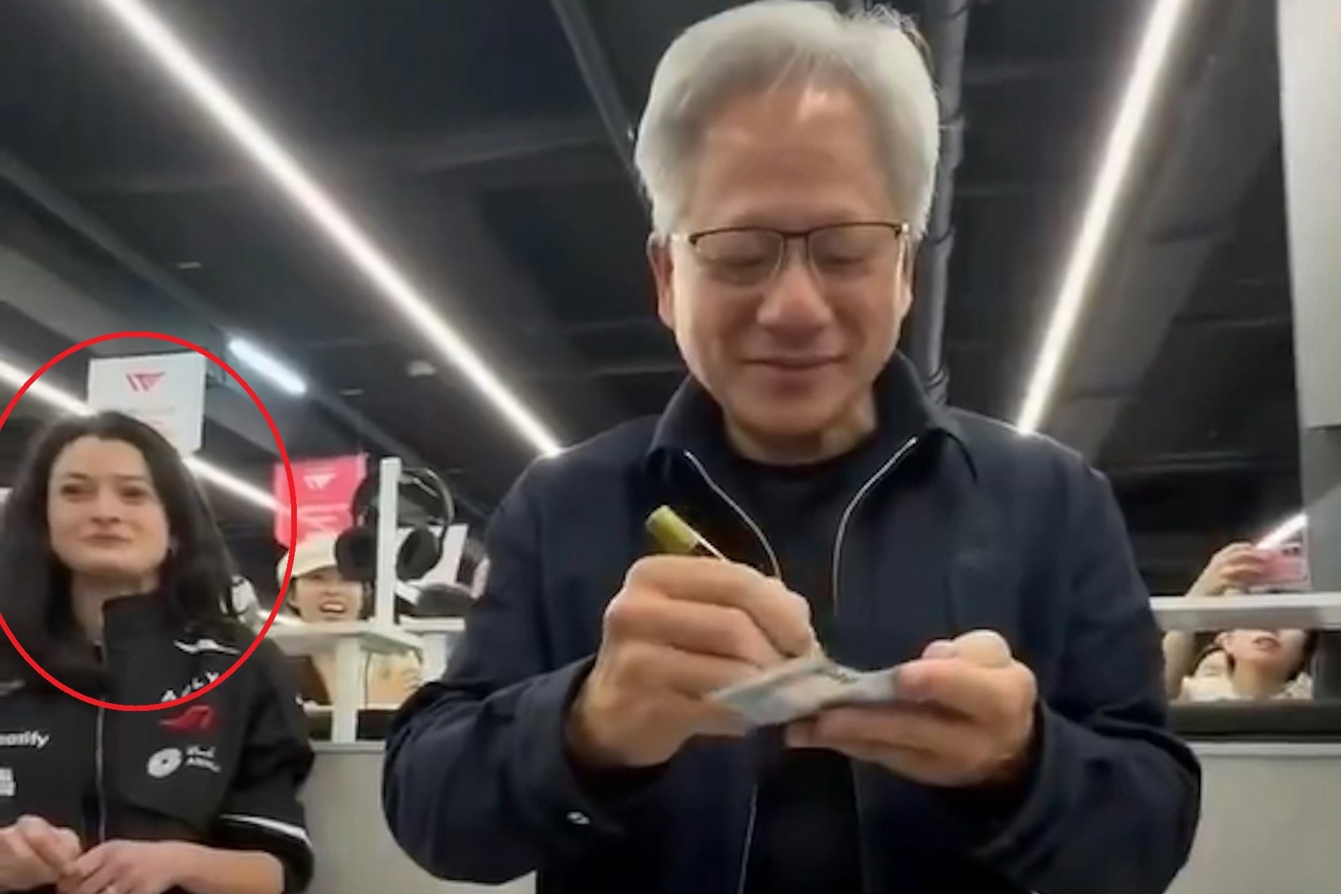 Con gai CEO Nvidia gay sot mang xa hoi hinh anh