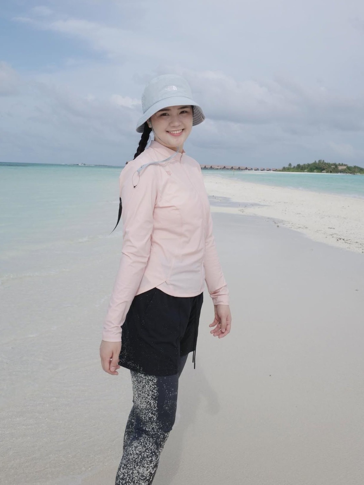 doan van hau anh 14