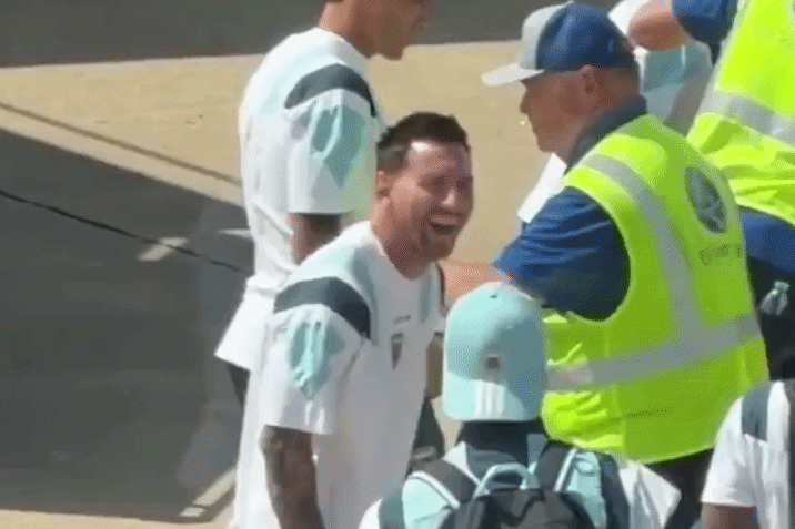 Messi gay sot khi kiem tra an ninh hinh anh
