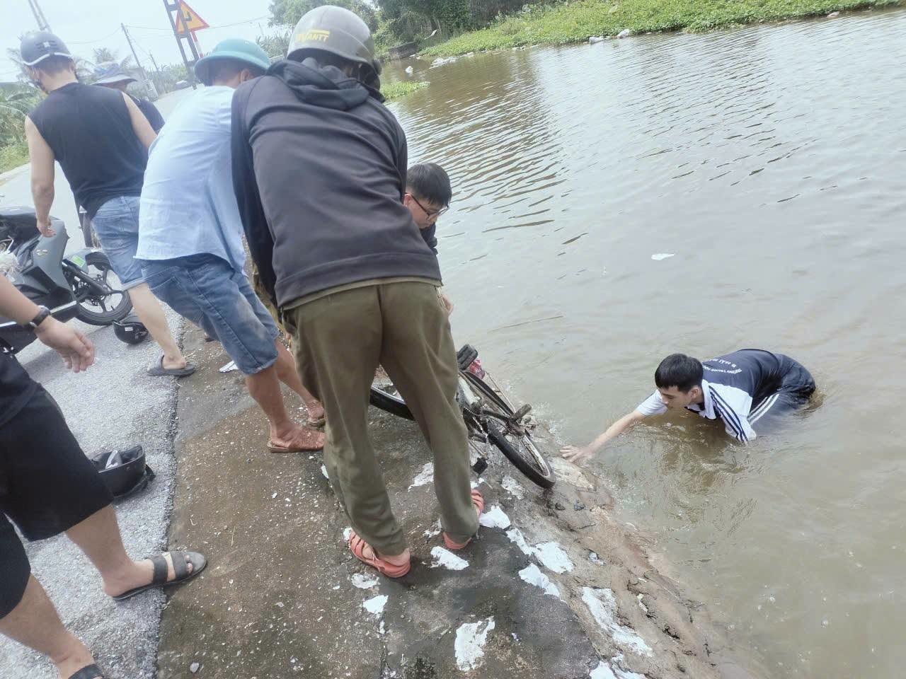 đuối nước ảnh 1