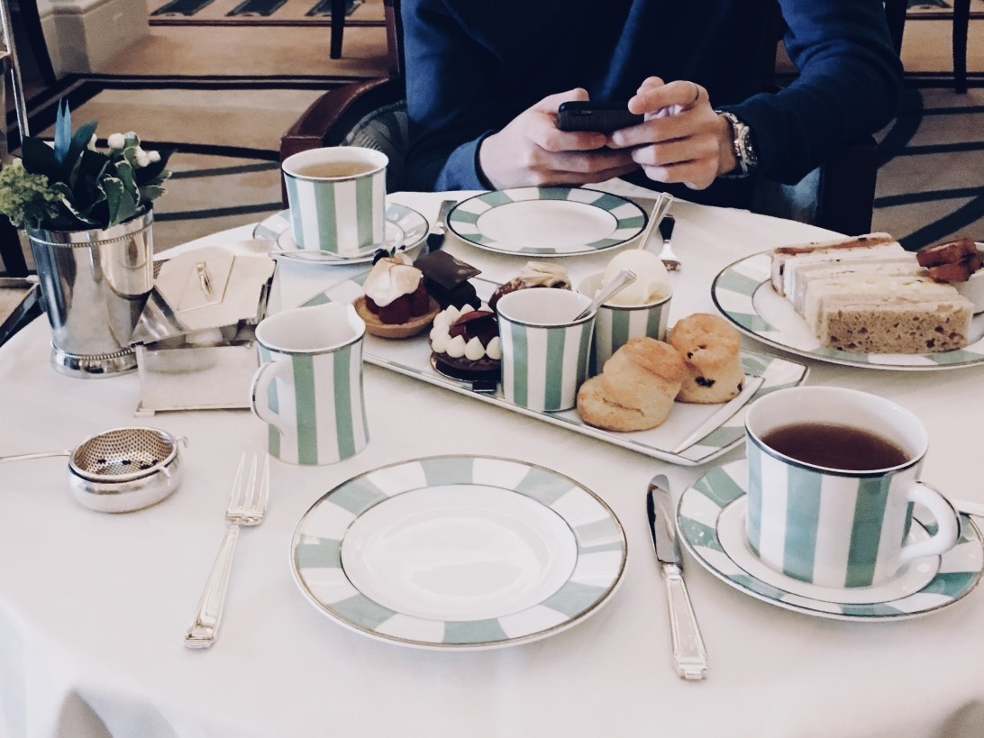 tra chieu hoang gia anh 14