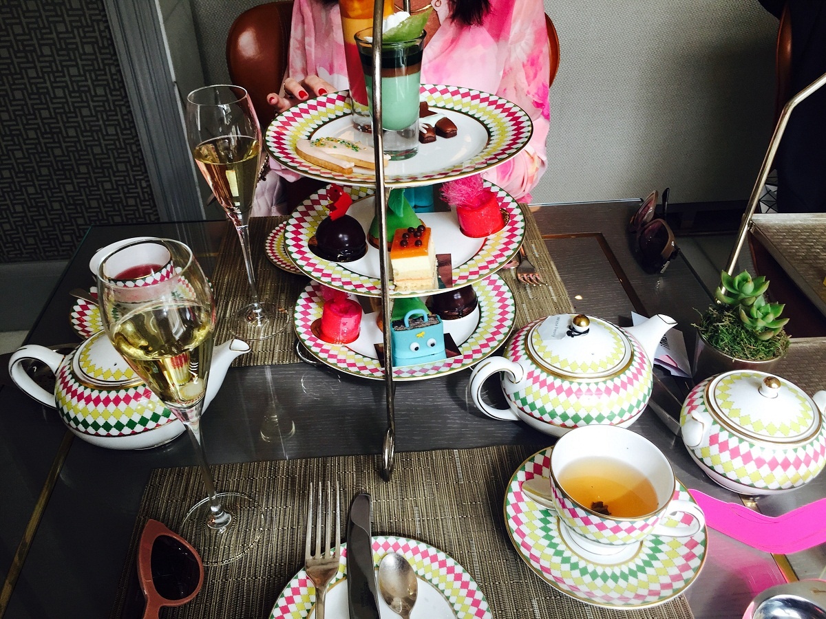 tra chieu hoang gia anh 11