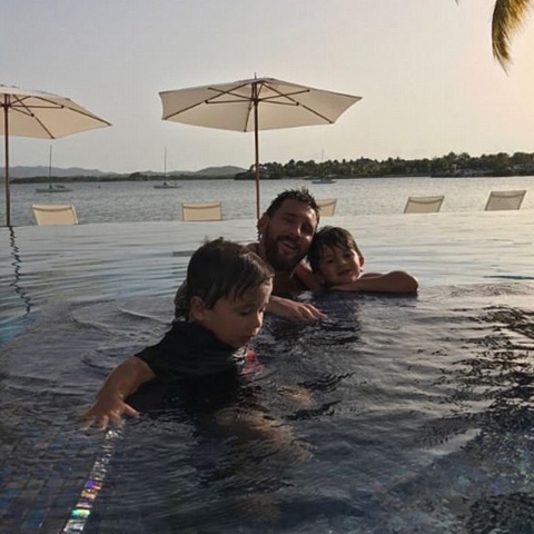 Chuyen du lich cua Messi anh 6