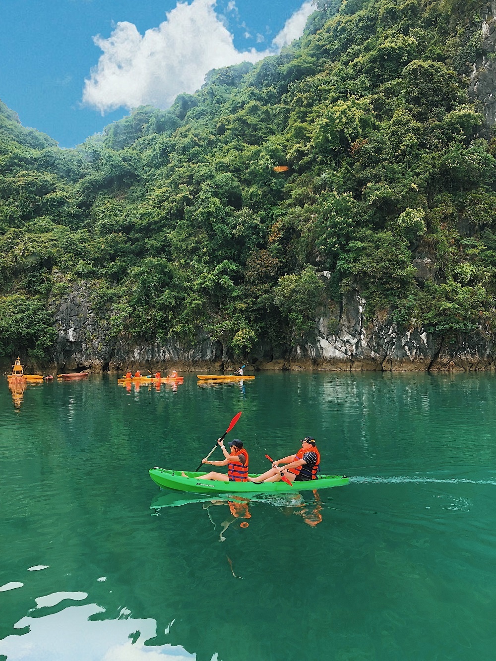 Lê Hà Trúc, du lịch Vịnh Hạ Long ảnh 9 Le Ha Truc, du lich Vinh Ha Long anh 9