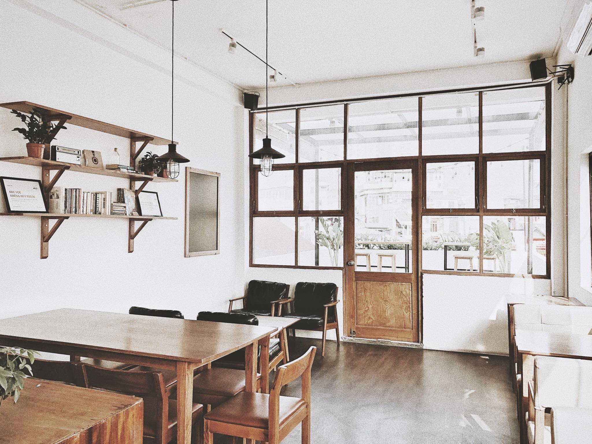 quan ca phe thanh lich sang chanh o Ha Noi anh 4