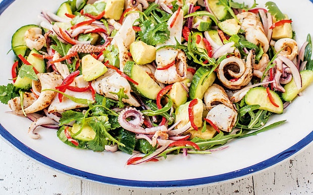 Kich thich vi giac voi 7 mon salad dinh duong giai nhiet mua he sau hinh anh