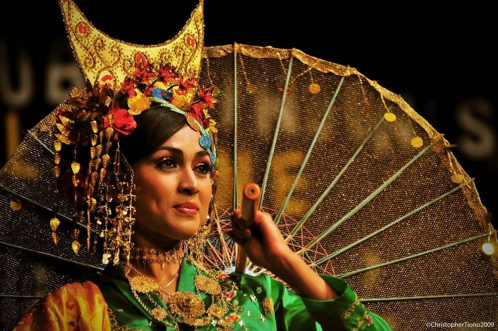 toc nguoi Viet co o Indonesia anh 1