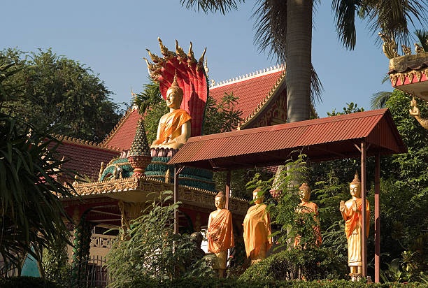 du lich Lao,  du lich kham pha anh 2