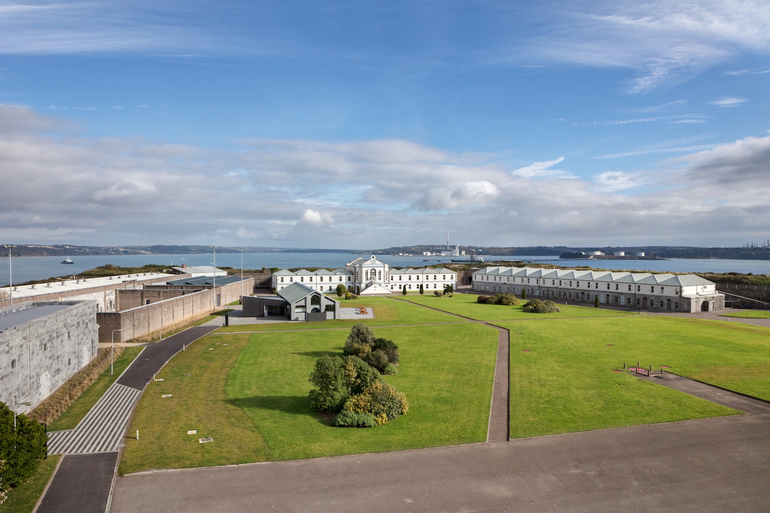 dao tu Spike o Ireland anh 14