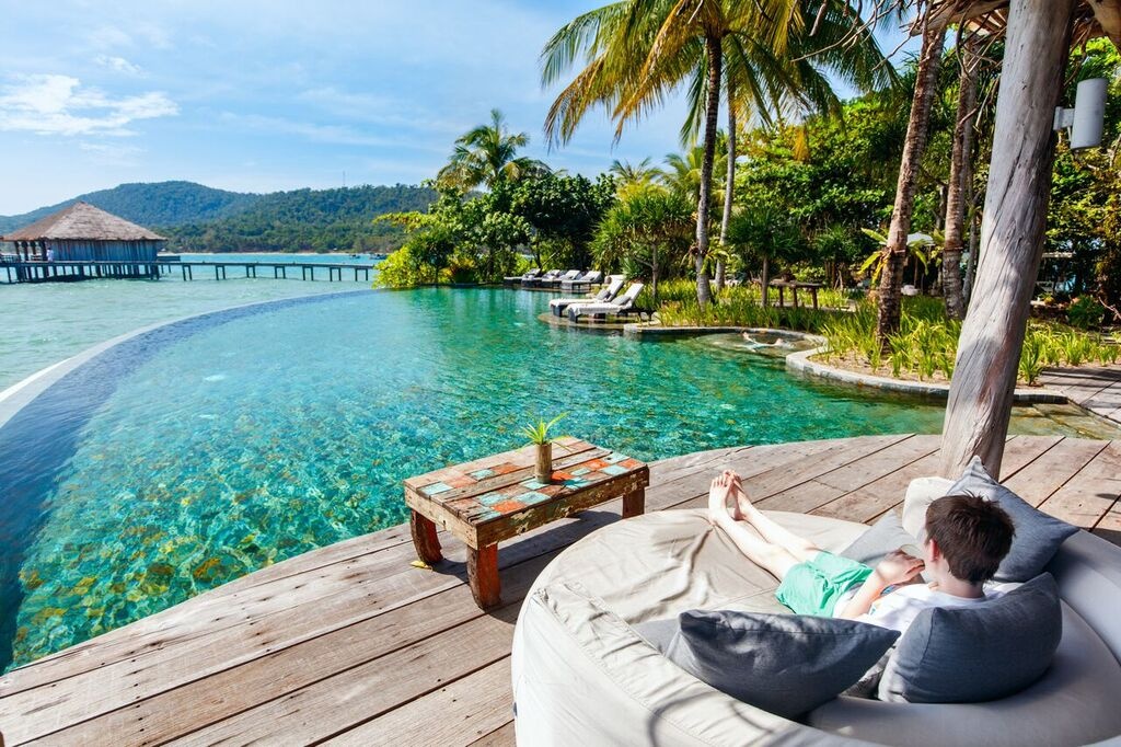 khach san sang chanh cho trang mat hoan hao anh 13