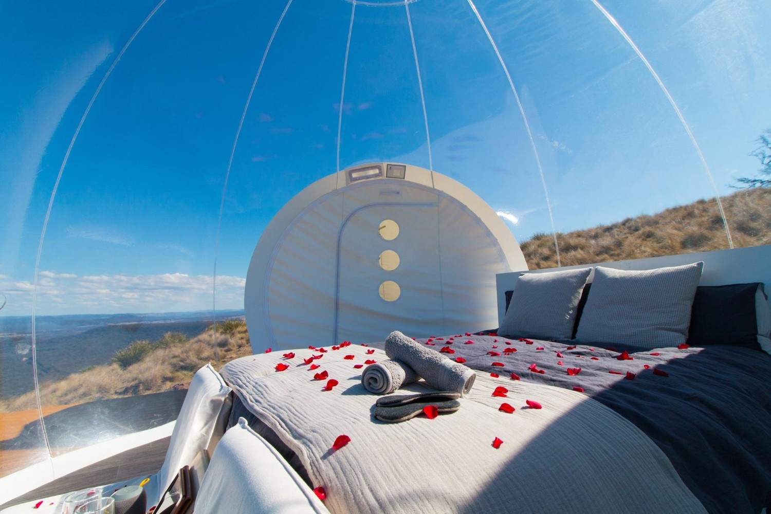 khach san bong bong doc dao anh 3