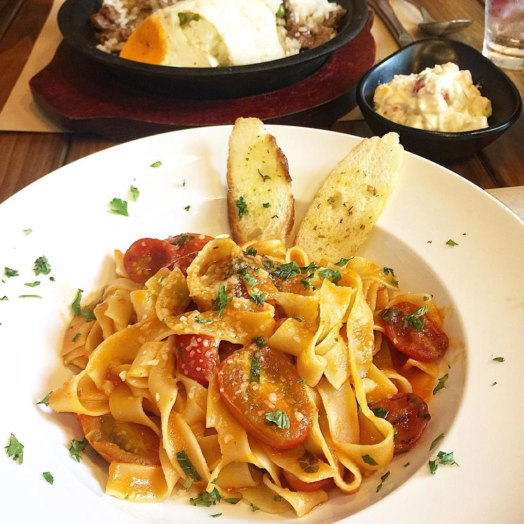 quan an ngon dip 20/10 anh 4