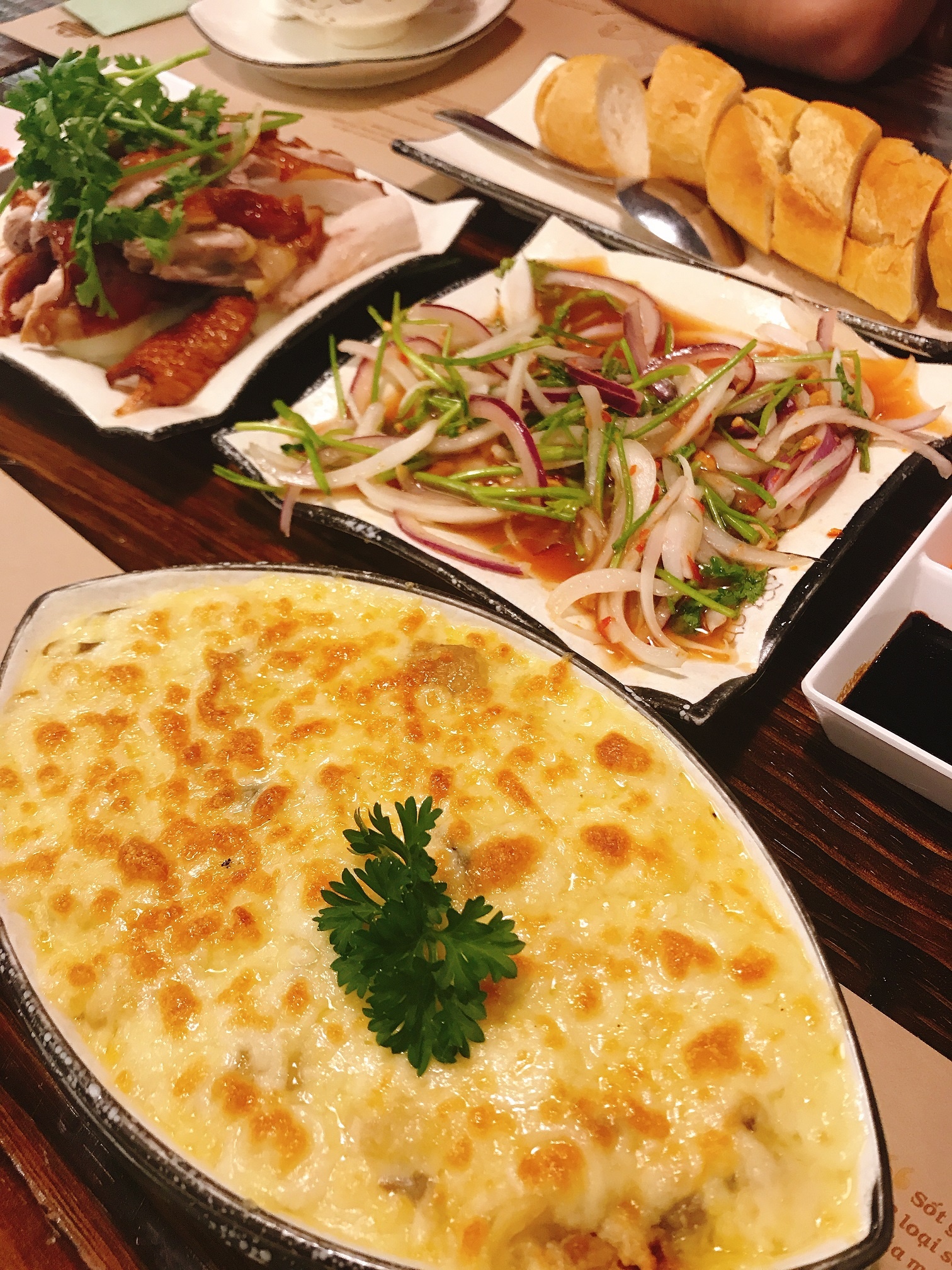 quan an ngon dip 20/10 anh 10