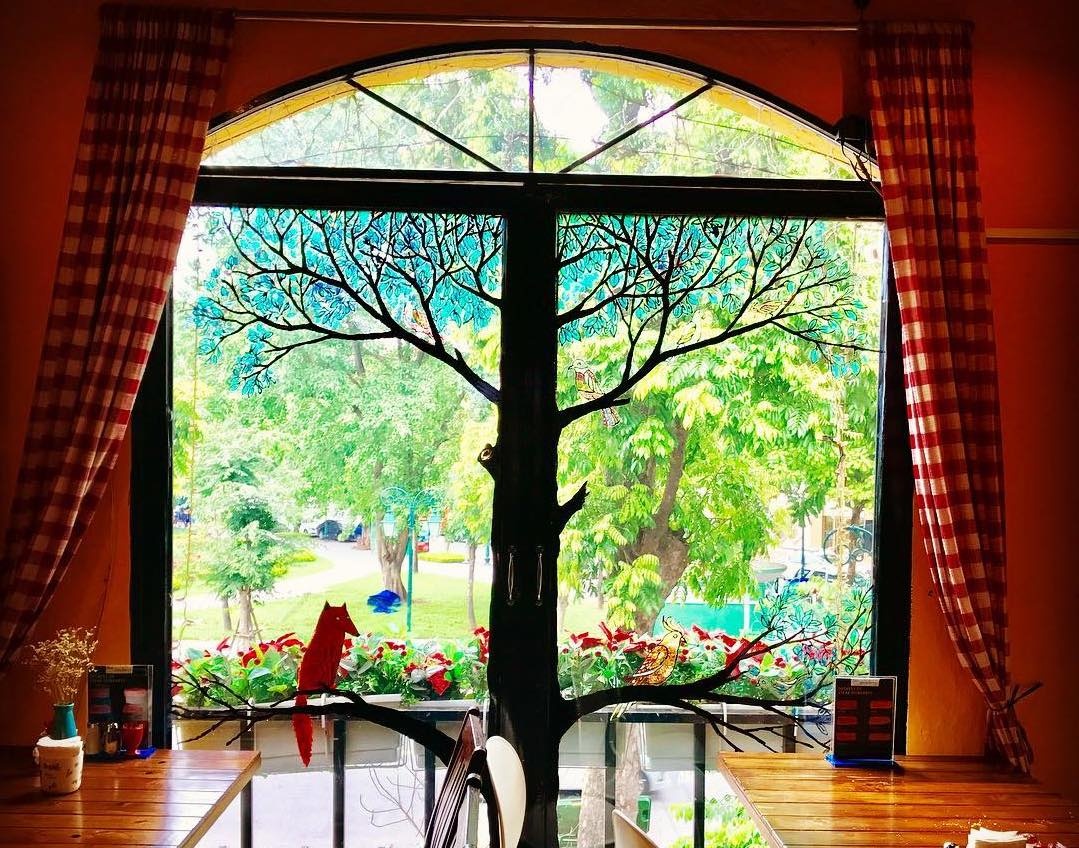 quan an ngon dip 20/10 anh 1