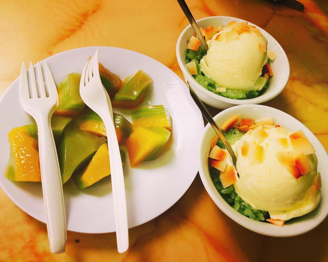 quan an vat cua the he 8X 9X anh 2