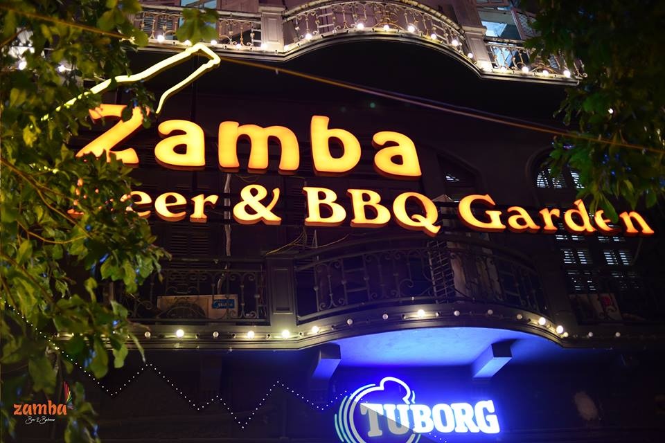 quan xem bong da co vu tuyen Viet Nam tai Ha Noi anh 5