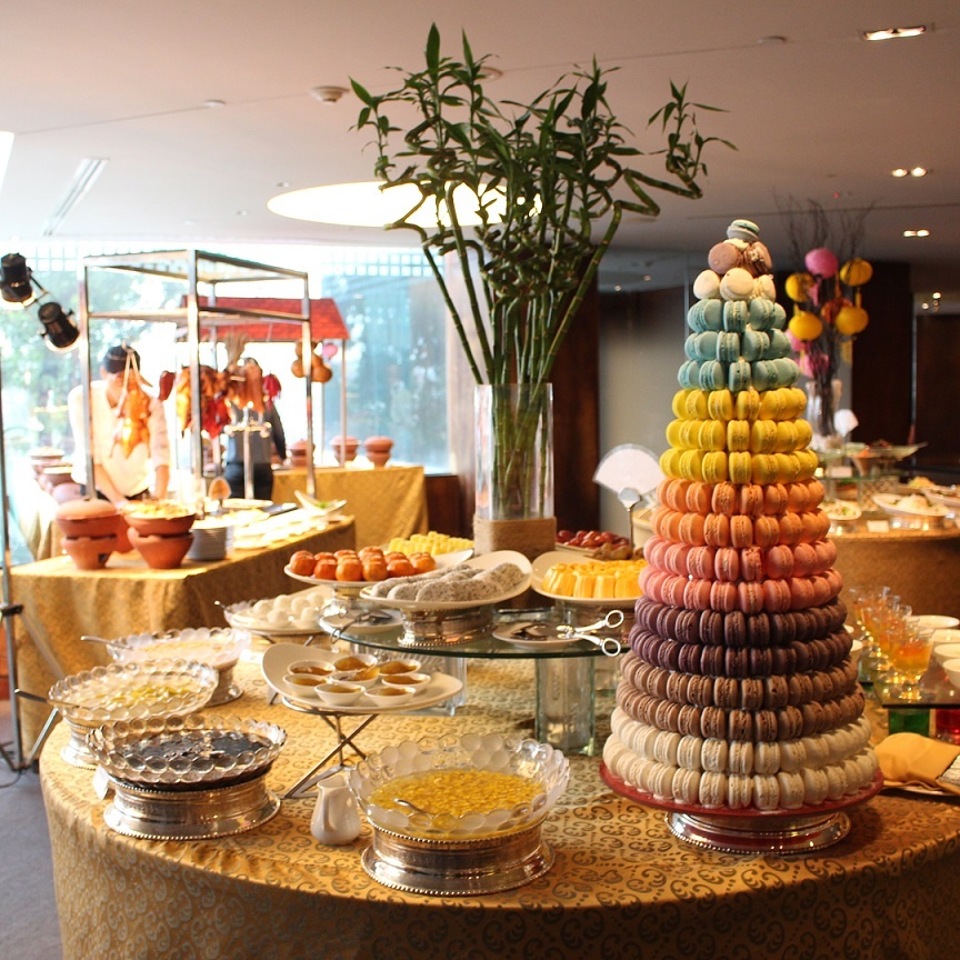 khach san buffet cao cap tai Ha Noi anh 28