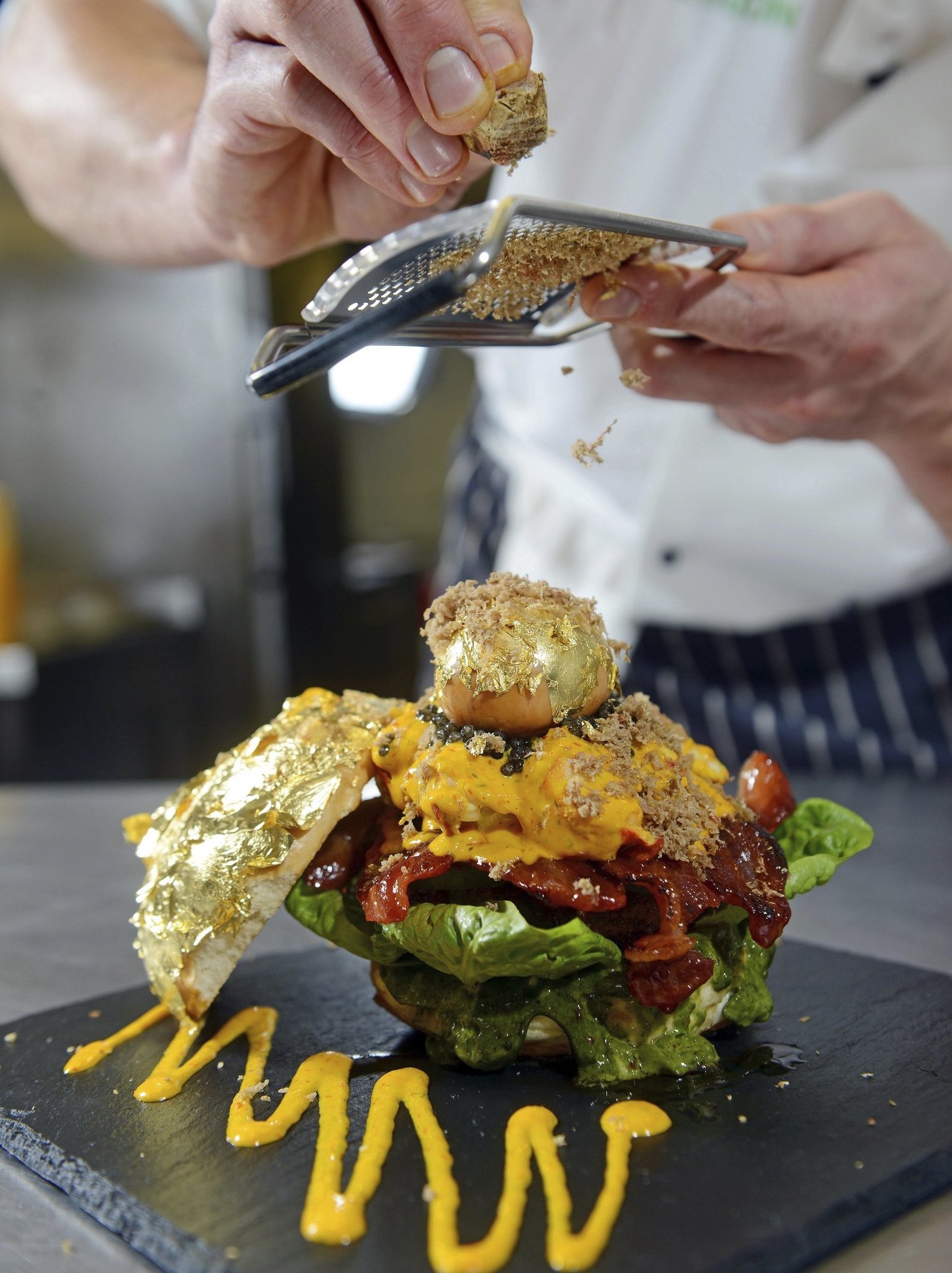 mon an dat vang dat nhat the gioi anh 12