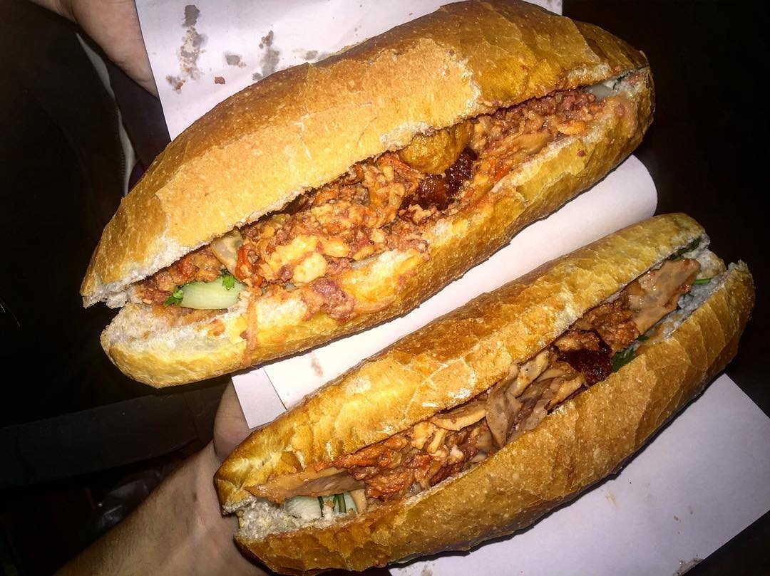 dia chi banh mi ngon nhat Ha Noi anh 2