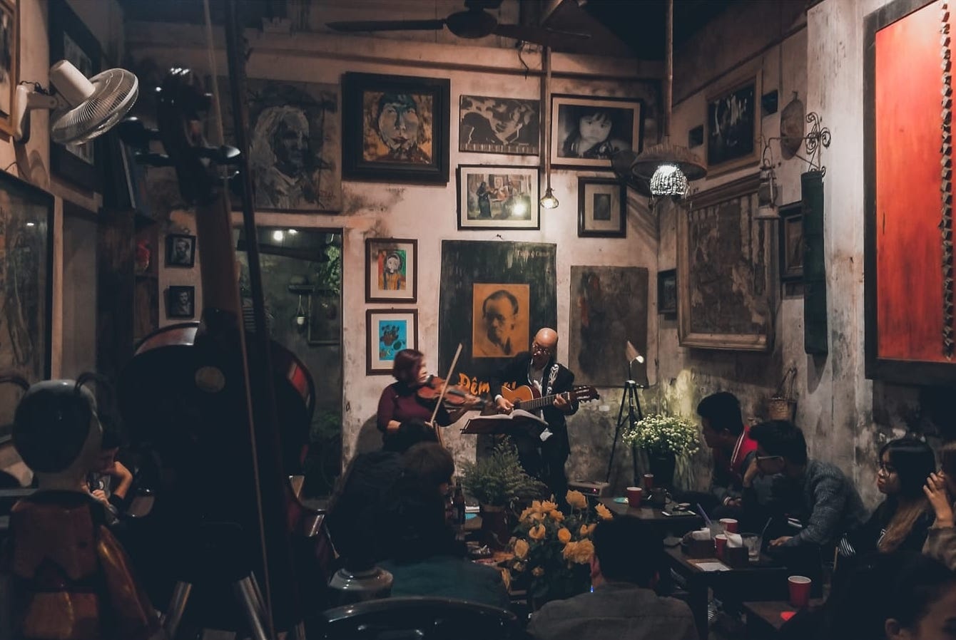 quan ca phe dam net Ha Noi xua anh 11