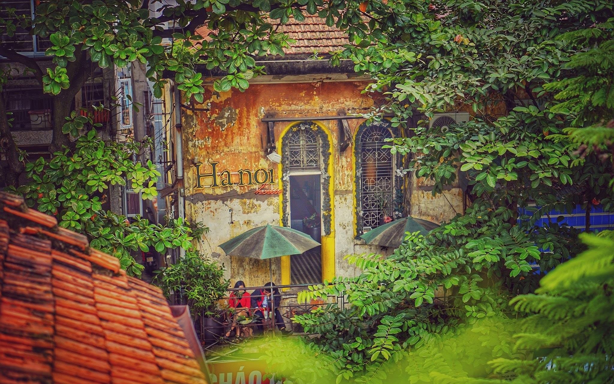 quan ca phe dam net Ha Noi xua anh 1