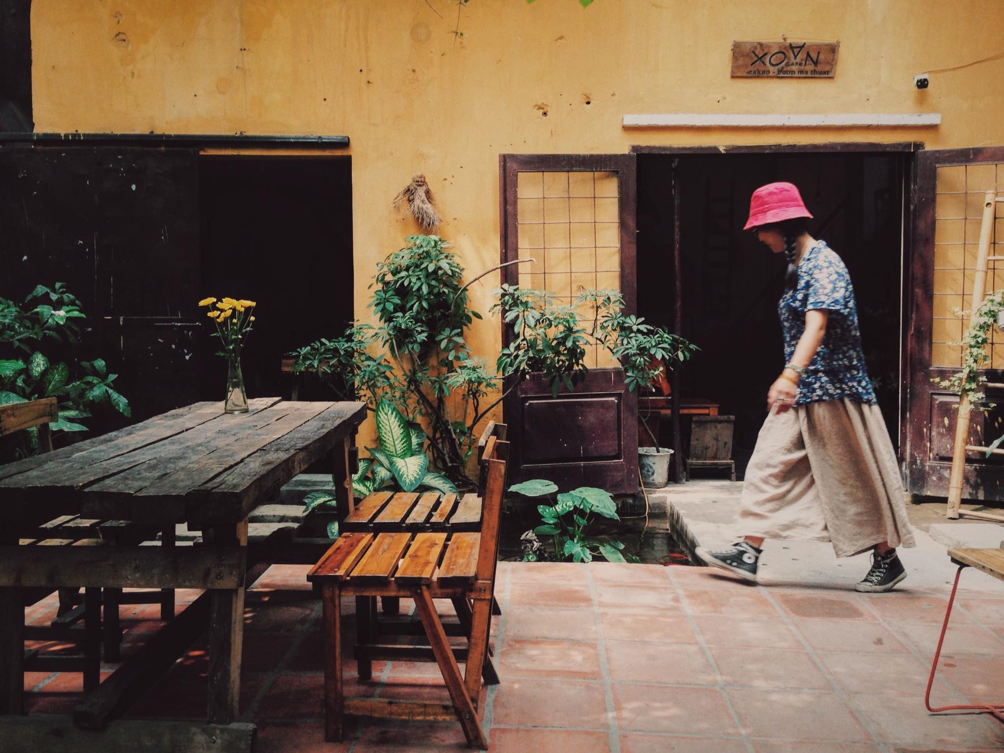 quan ca phe dam net Ha Noi xua anh 12