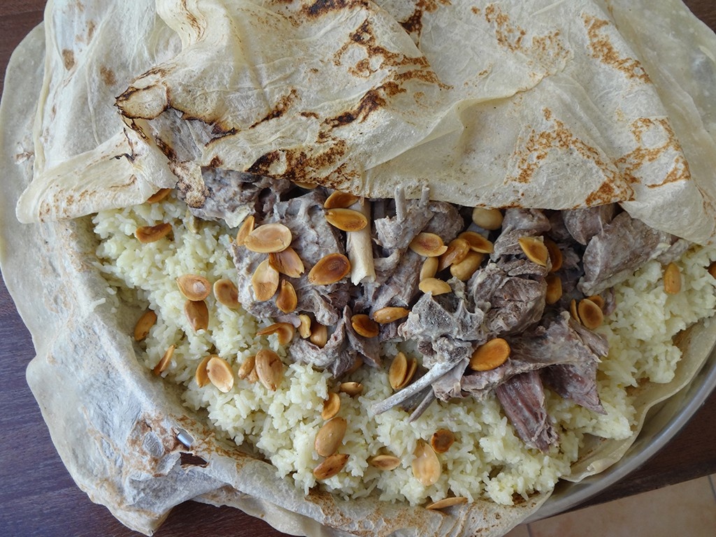 quy tac an bang tay cua nguoi Jordan anh 2