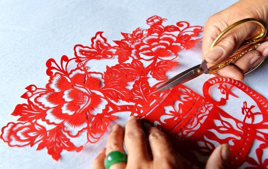 Cach trang tri nha don Tet Nguyen dan doc dao tai Trung Quoc hinh anh