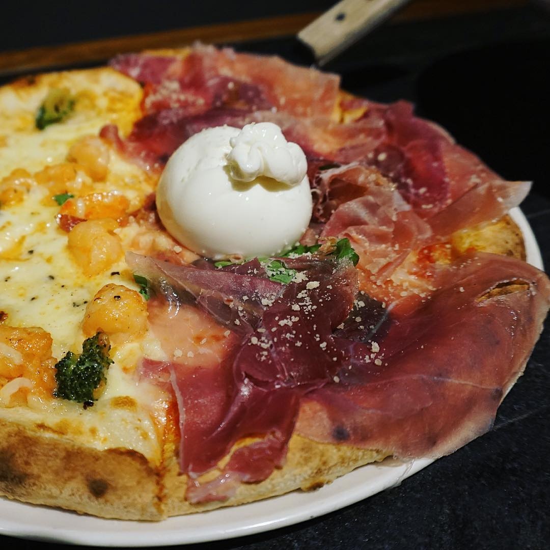 nha hang pizza nuong cui tai Ha Noi anh 4