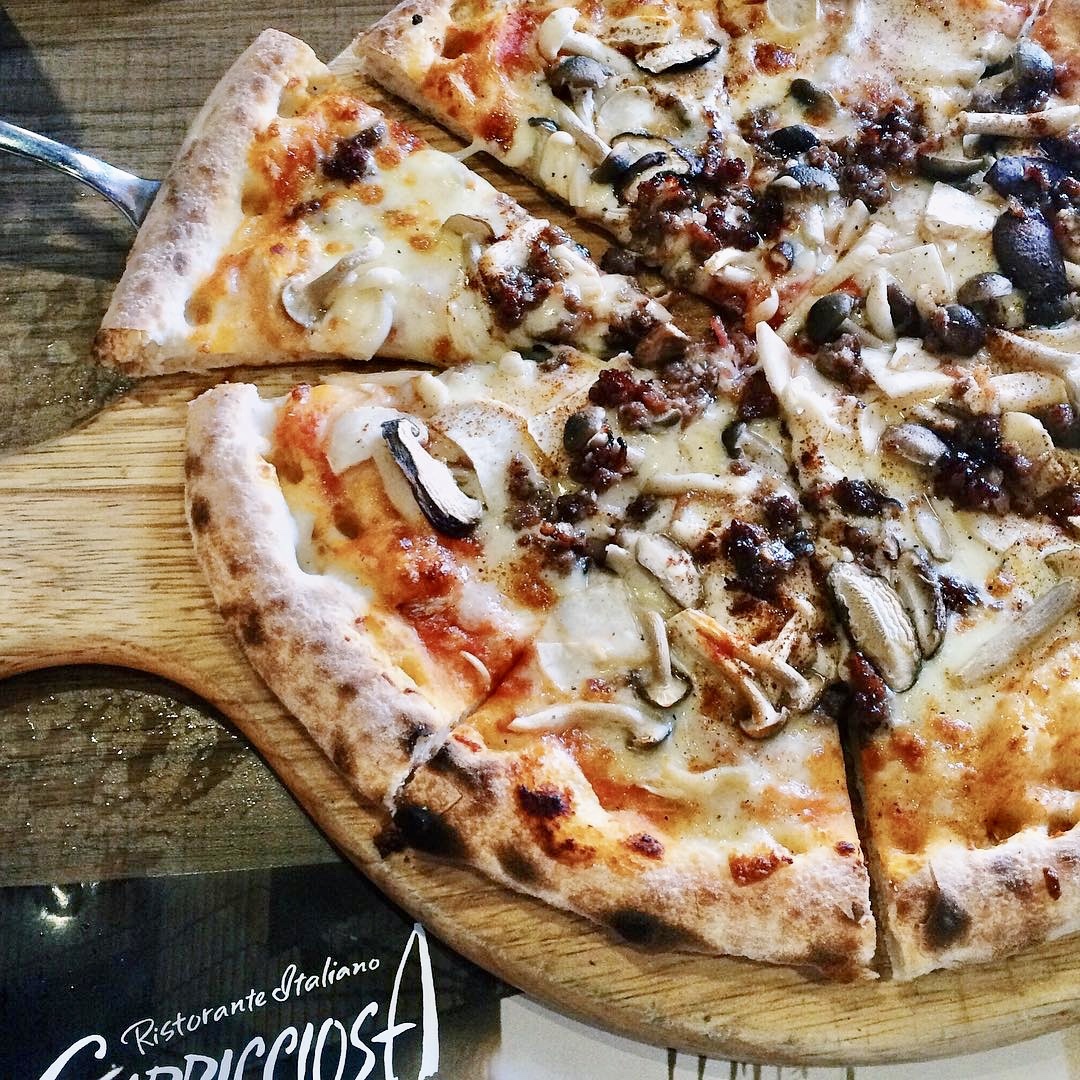 nha hang pizza nuong cui tai Ha Noi anh 8