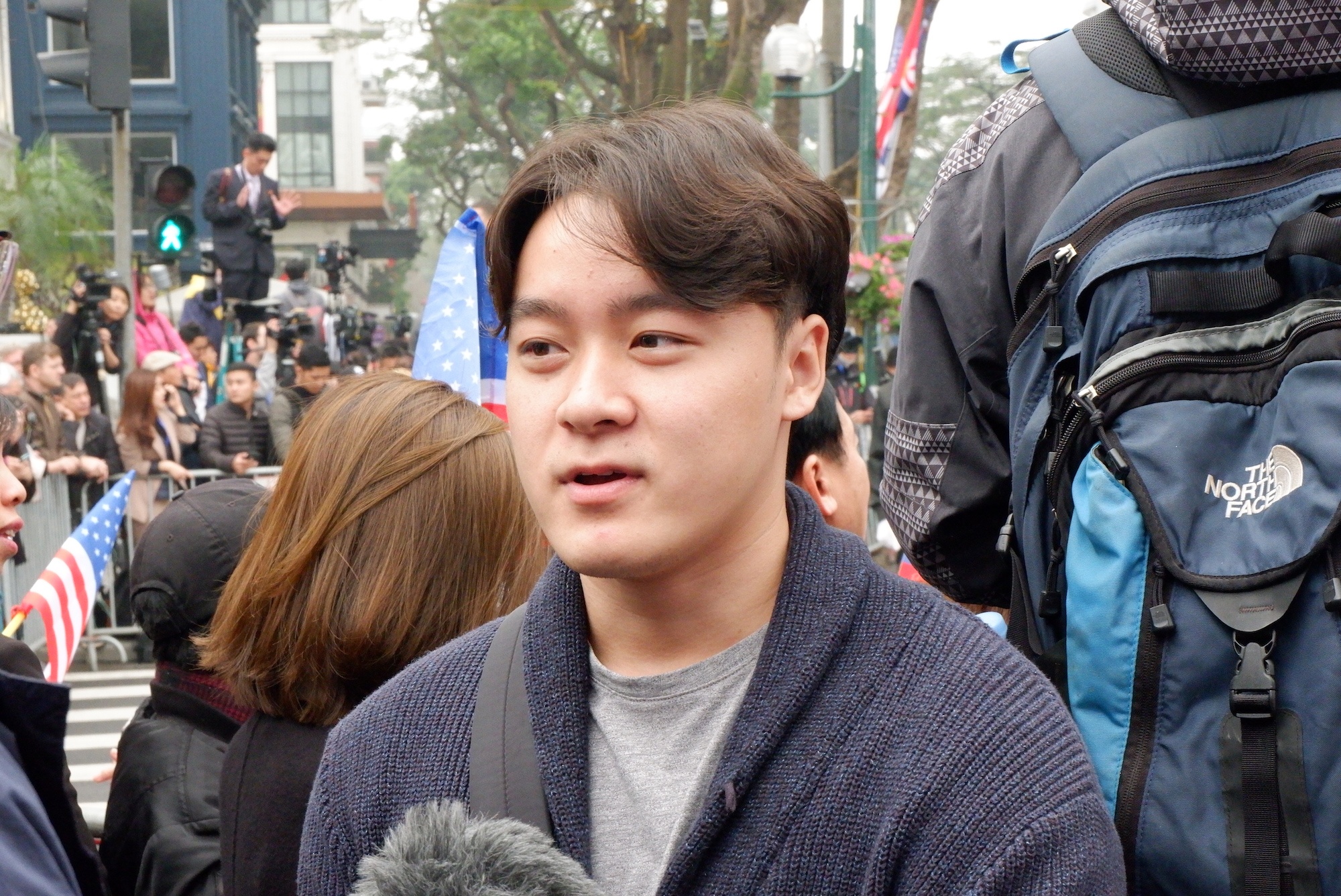 Phong vien quoc te du hoi nghi My - Trieu: 'Toi rat thich bun cha' hinh anh