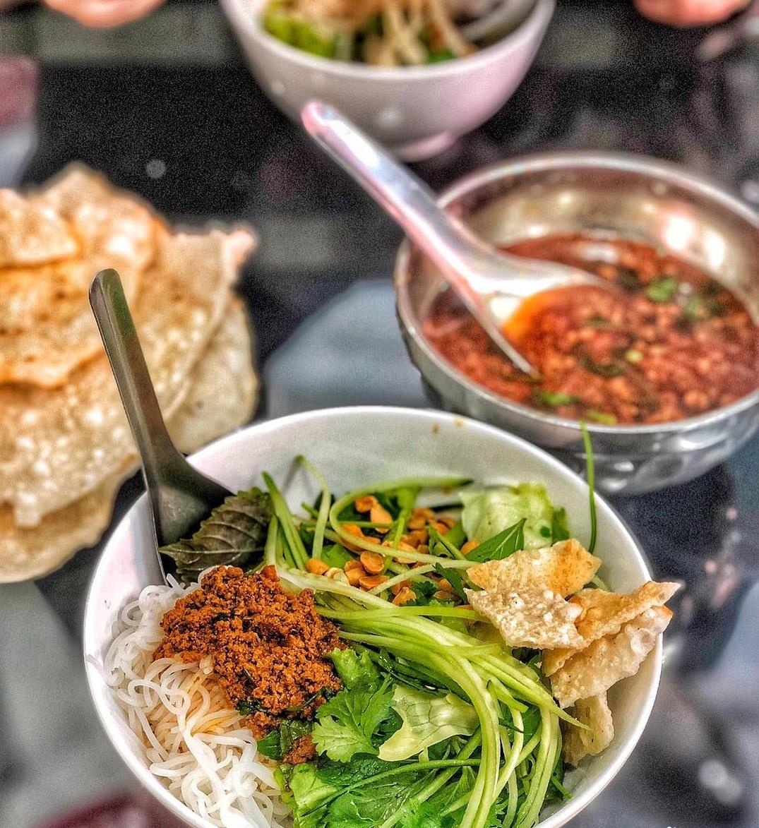 dac san Quy Nhon dip nghi le anh 6