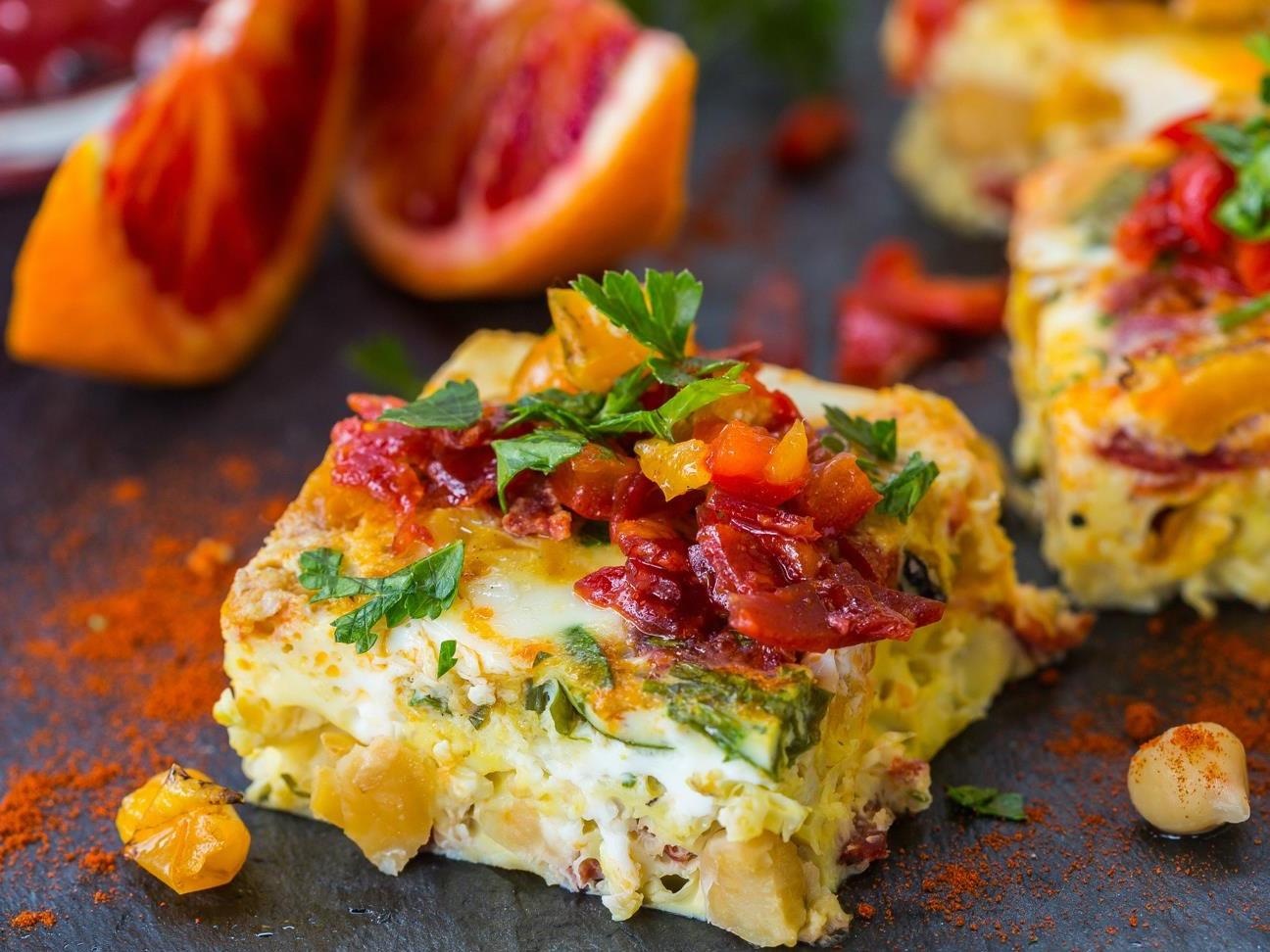 Tu lam banh trung hap thom ngay trong 5 phut hinh anh