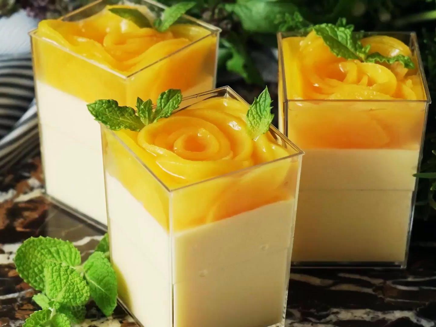 Cong thuc don gian lam mousse dao thom ngon giai nhiet ngay nong hinh anh