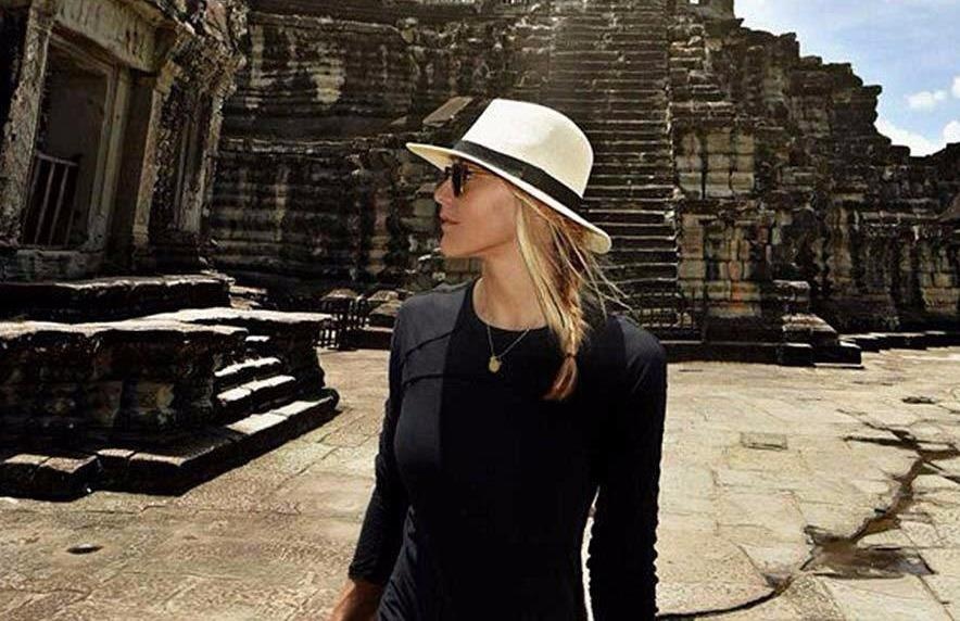 Lam the nao tranh tan cong tinh duc khi phu nu du lich mot minh? hinh anh