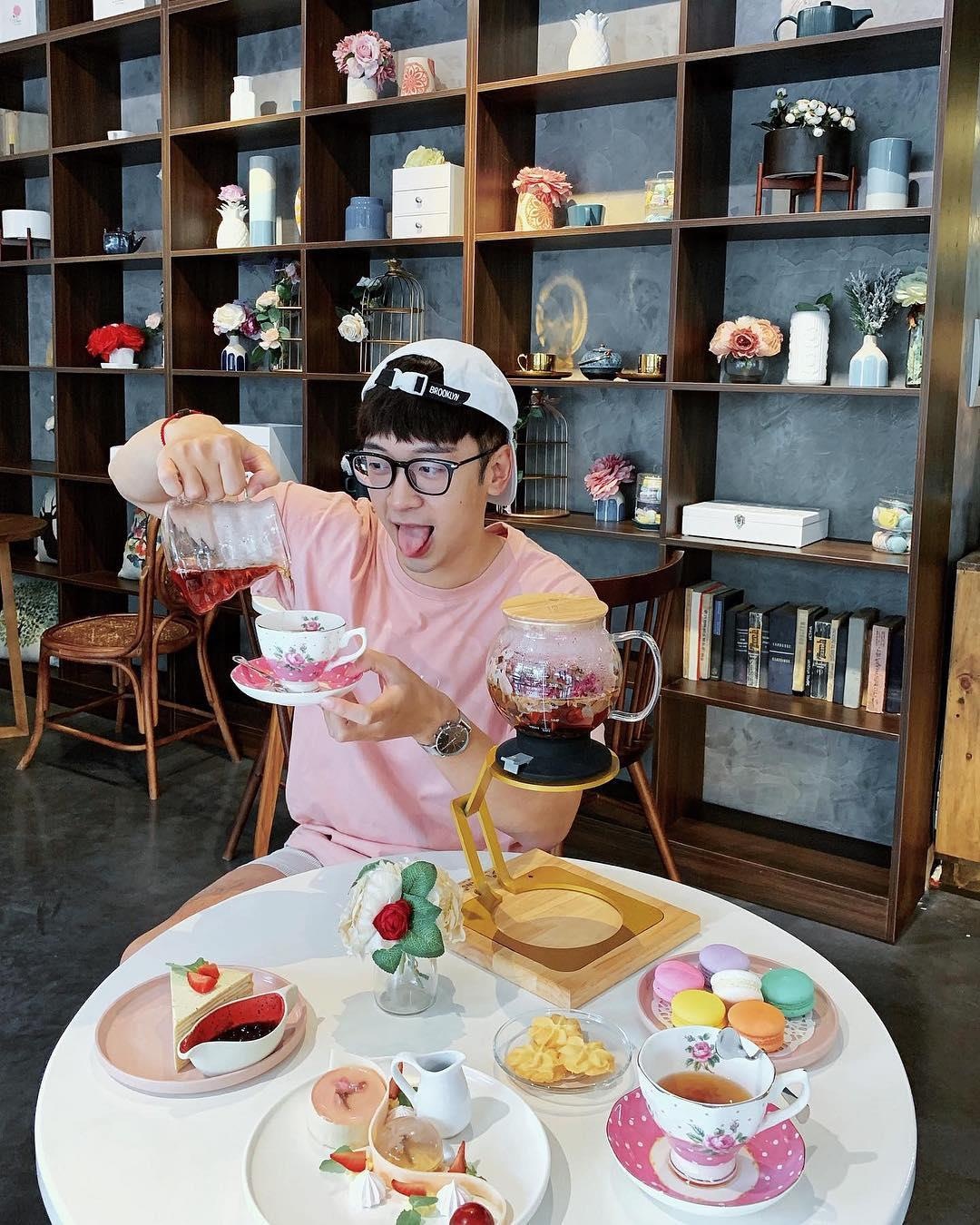 tiem tra banh Ha Noi anh 1