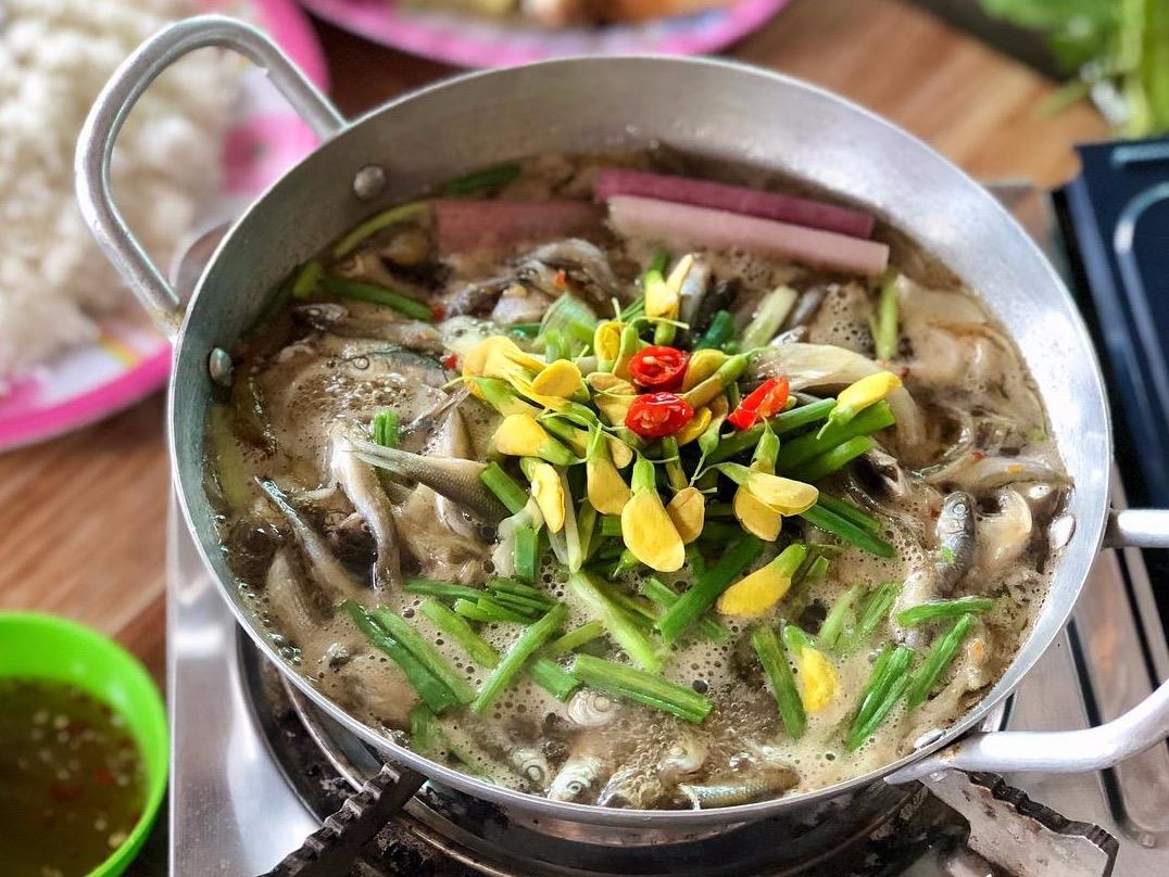 Lau ca linh bong dien dien va dac san dung goc mien Tay gay thuong nho hinh anh