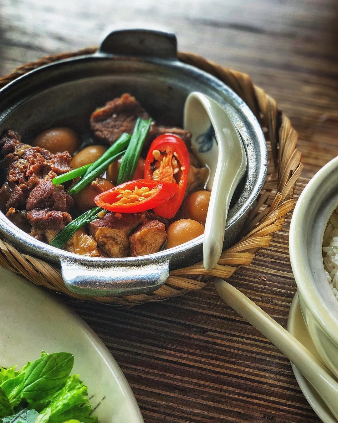 nha hang sang chanh pho di bo Ho Guom anh 4