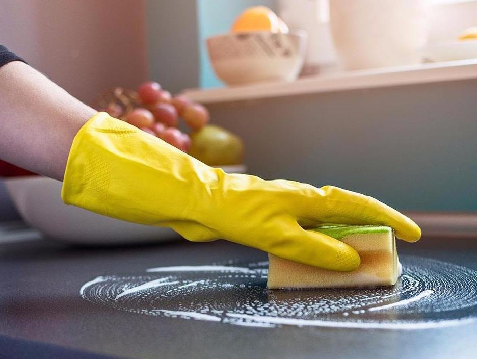 Gang tay cao su lam bep duoc san xuat the nao? hinh anh