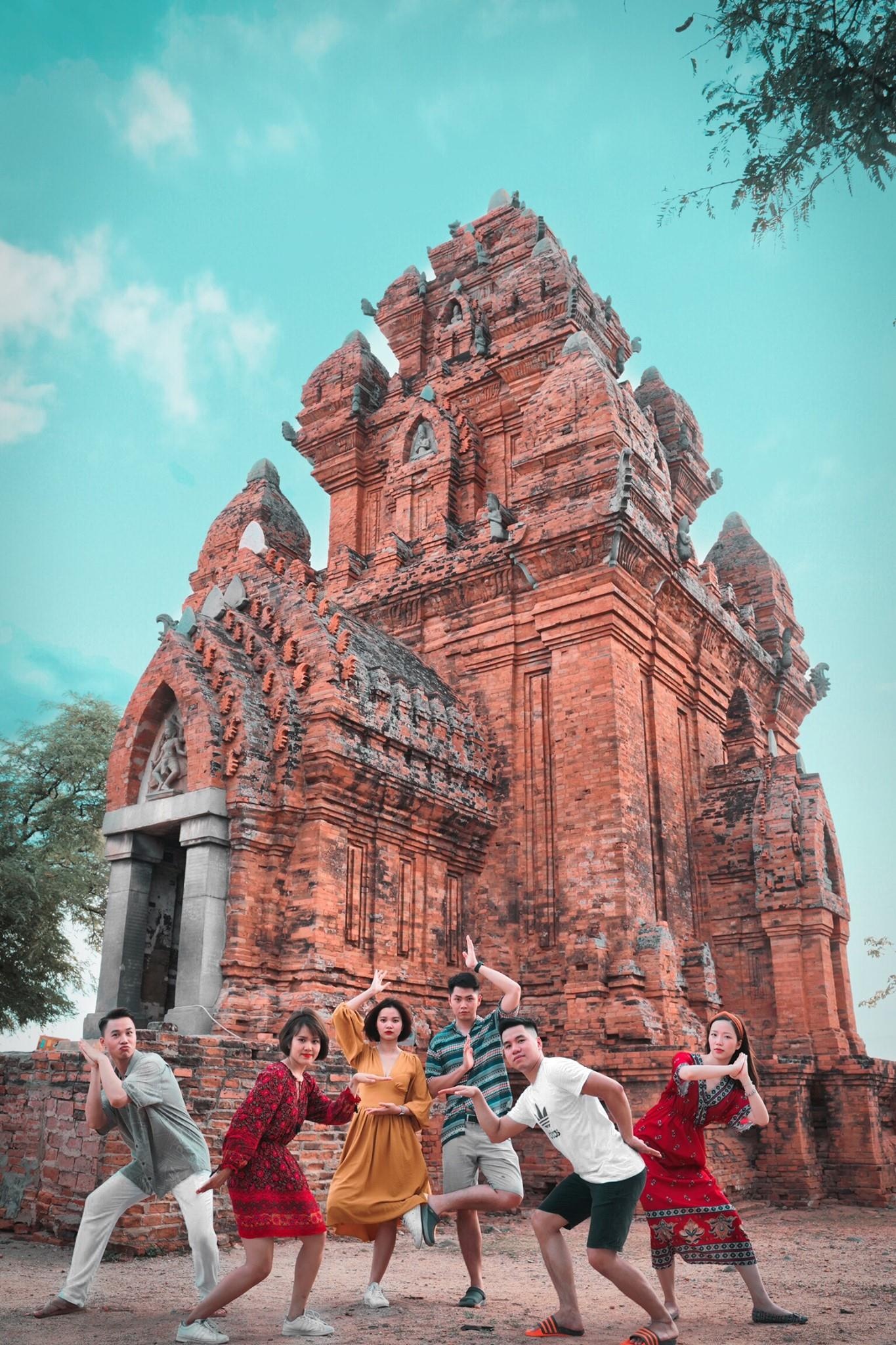 tao dang chup anh nhom anh 10