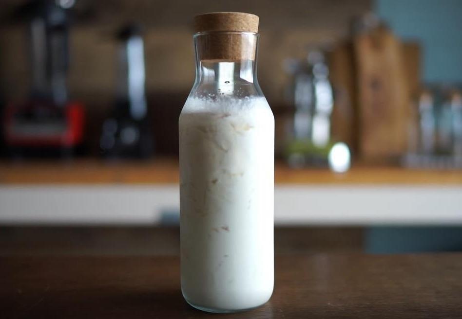 Sua chua dau nanh - 'than duoc' cho phai dep hinh anh