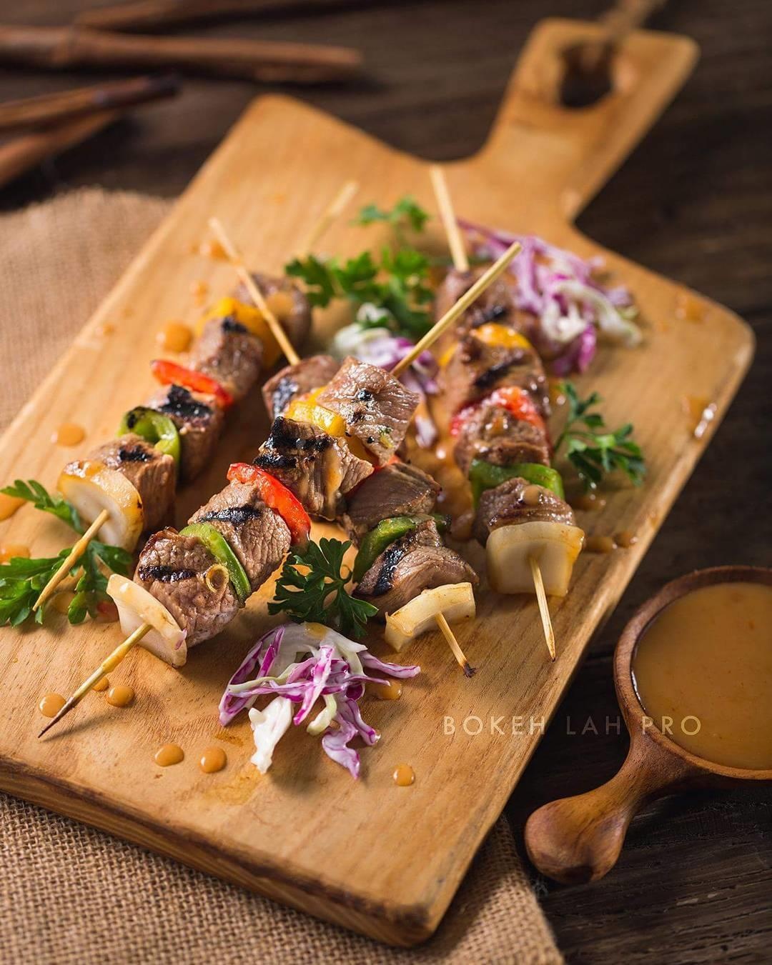 nha hang quanh pho di bo ho Guom anh 8