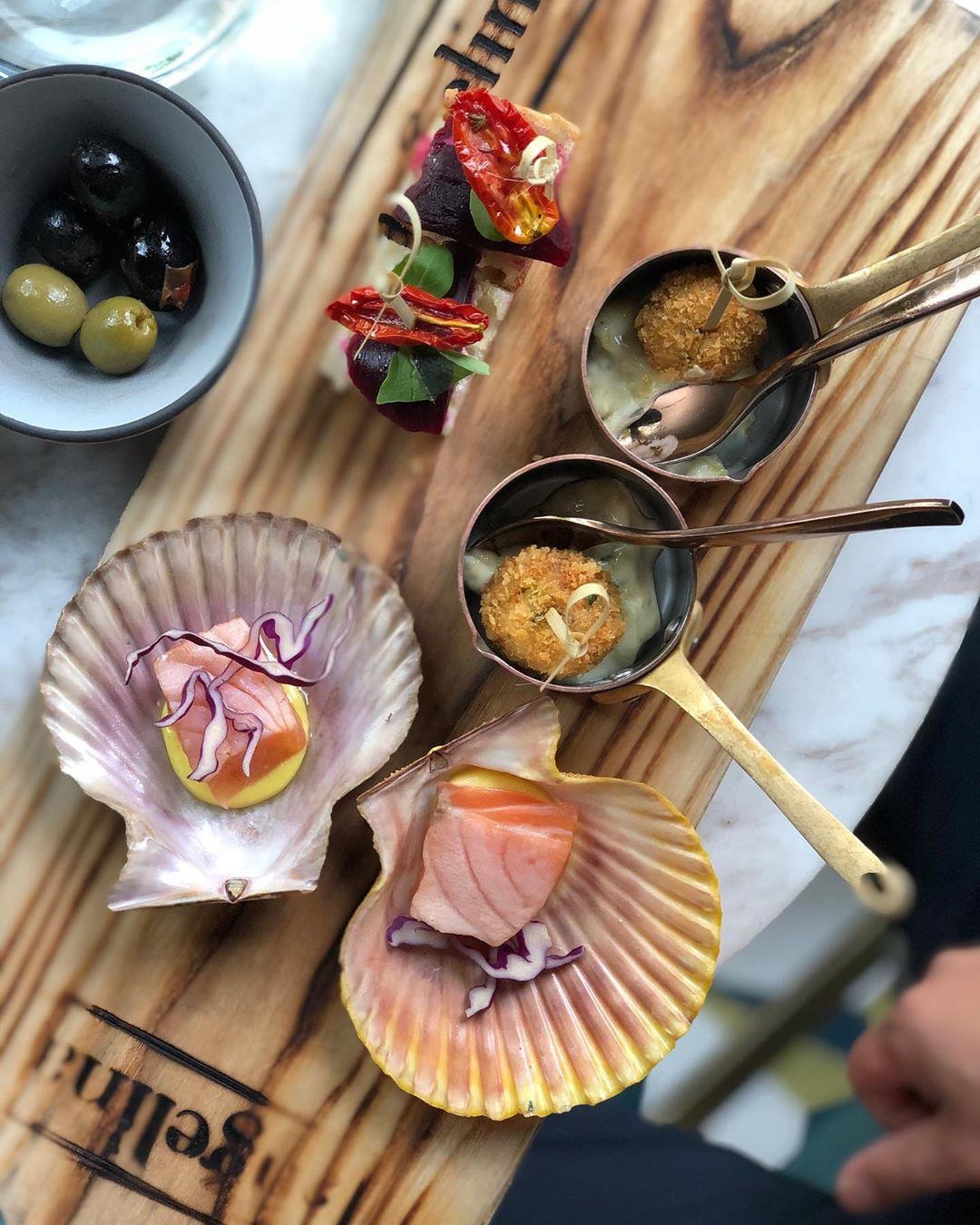 nha hang quanh pho di bo ho Guom anh 5