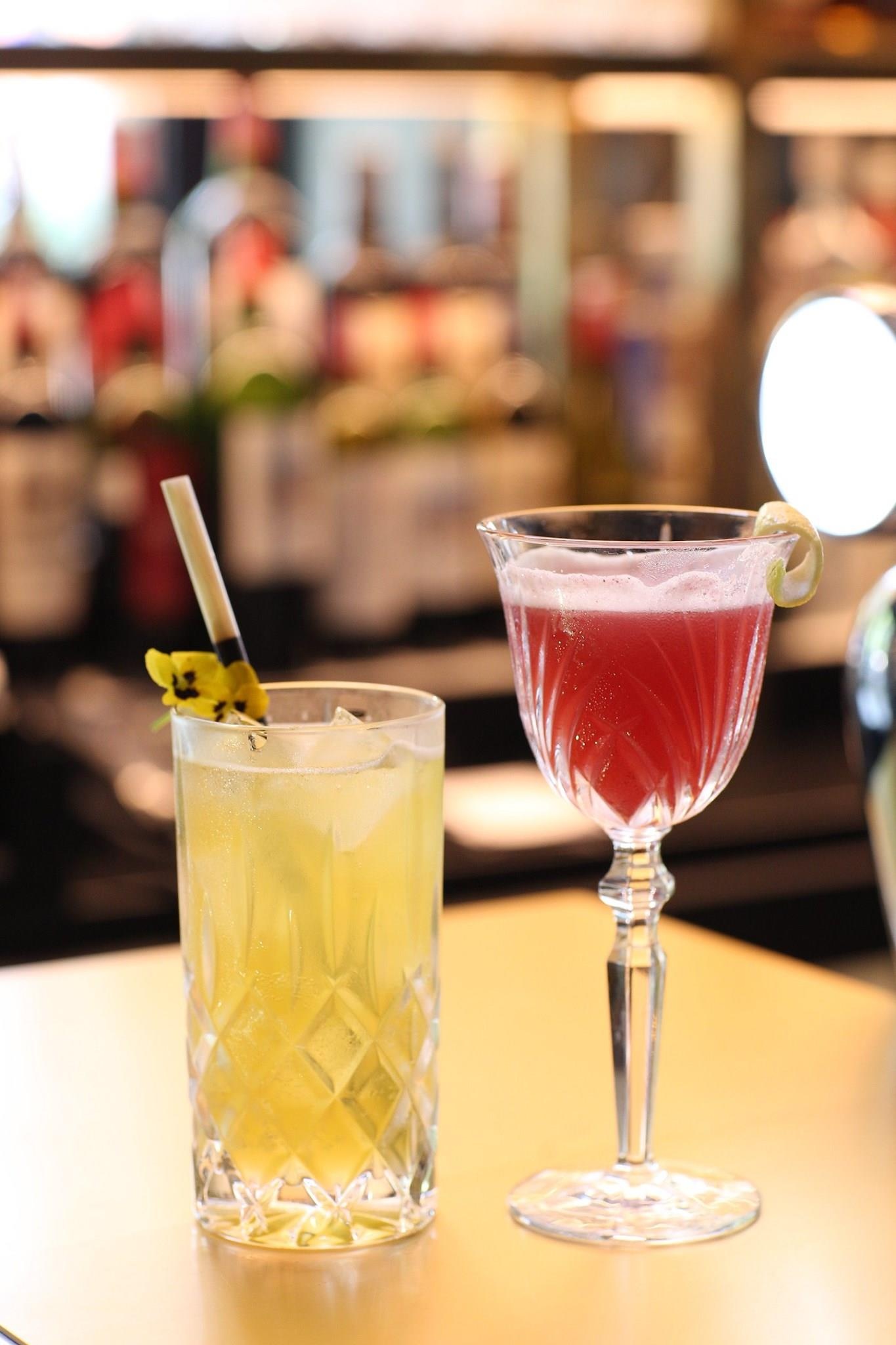 nha hang quanh pho di bo ho Guom anh 3