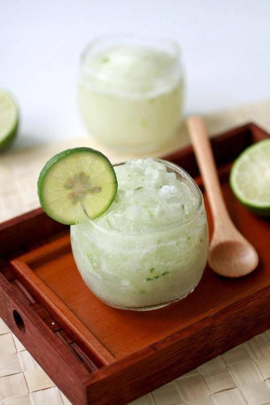 khach tay an tuong voi thuc uong gi anh 10